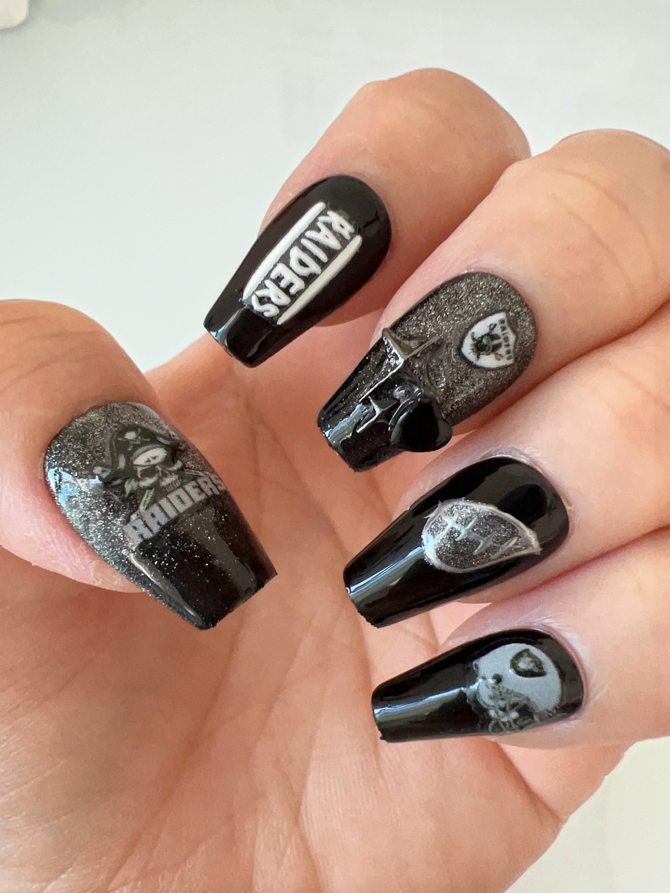Raider Glam Press On Nails