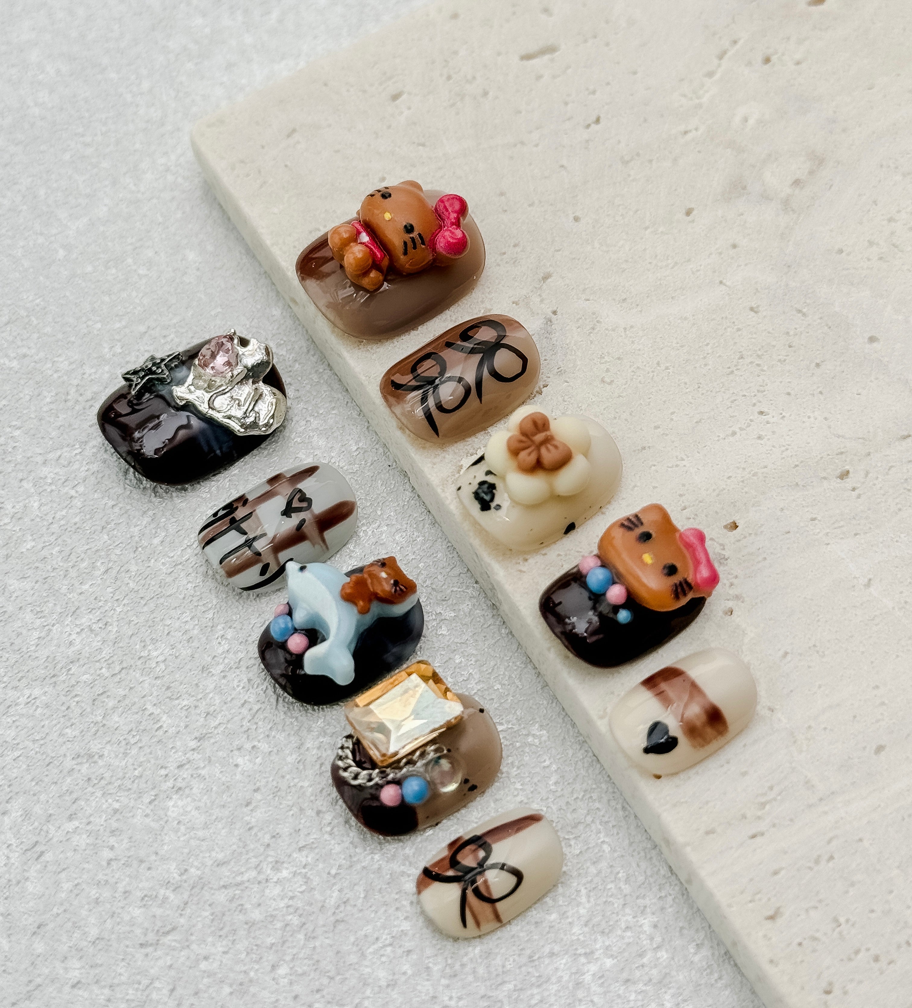 Charming Kitty press on nail