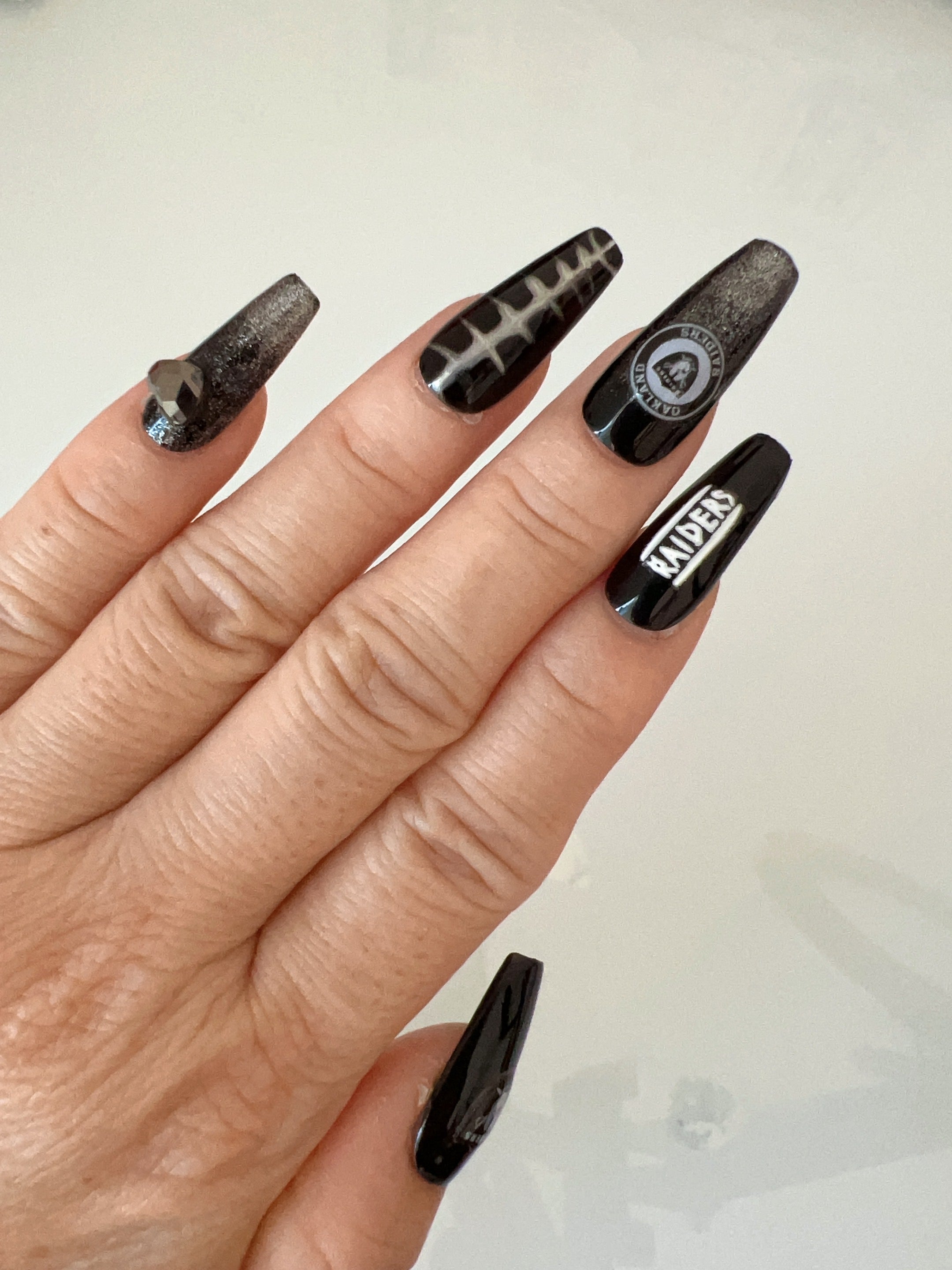 Raider Nation Glam Press On Nails