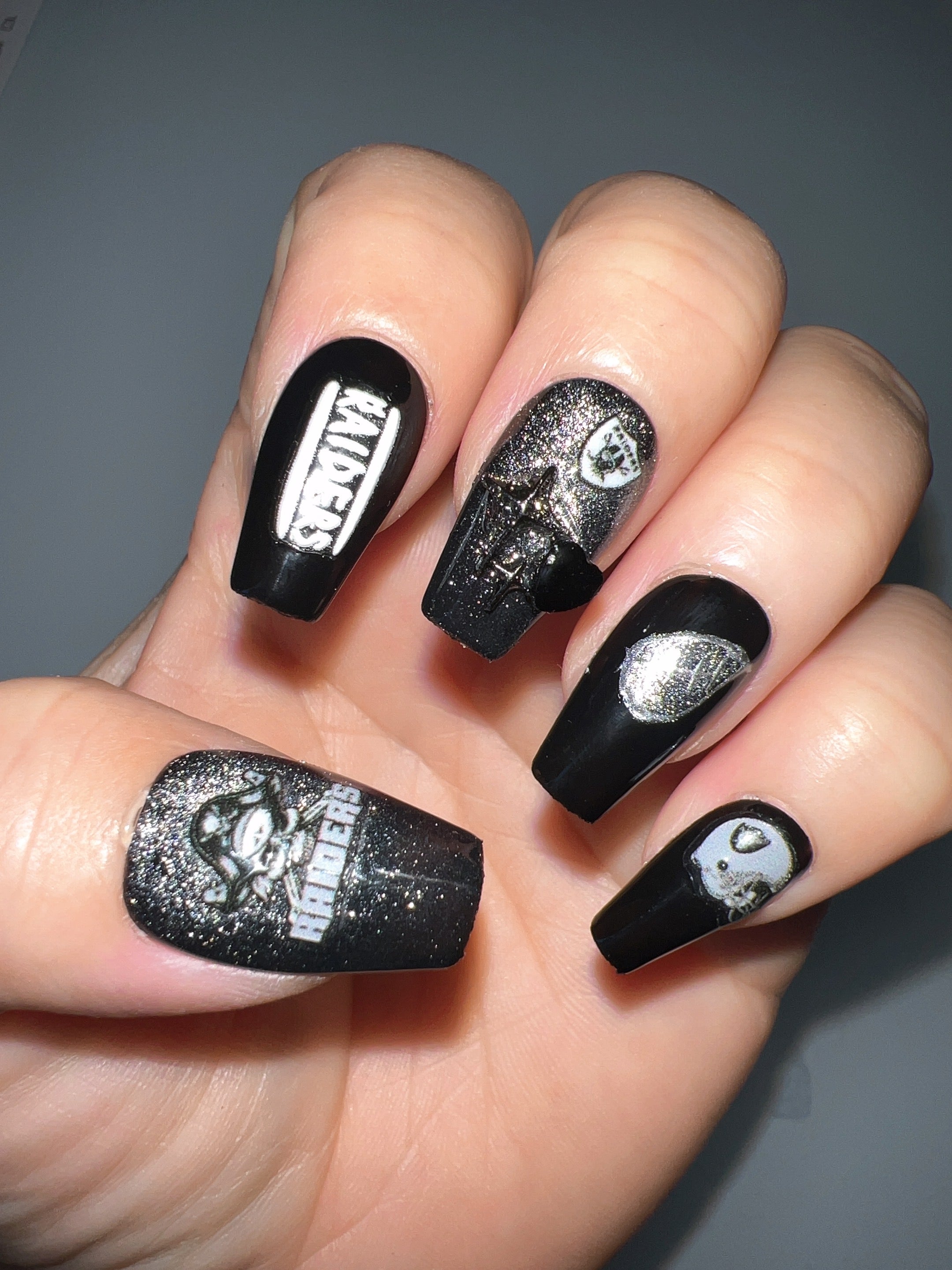 Raider Glam Press On Nails
