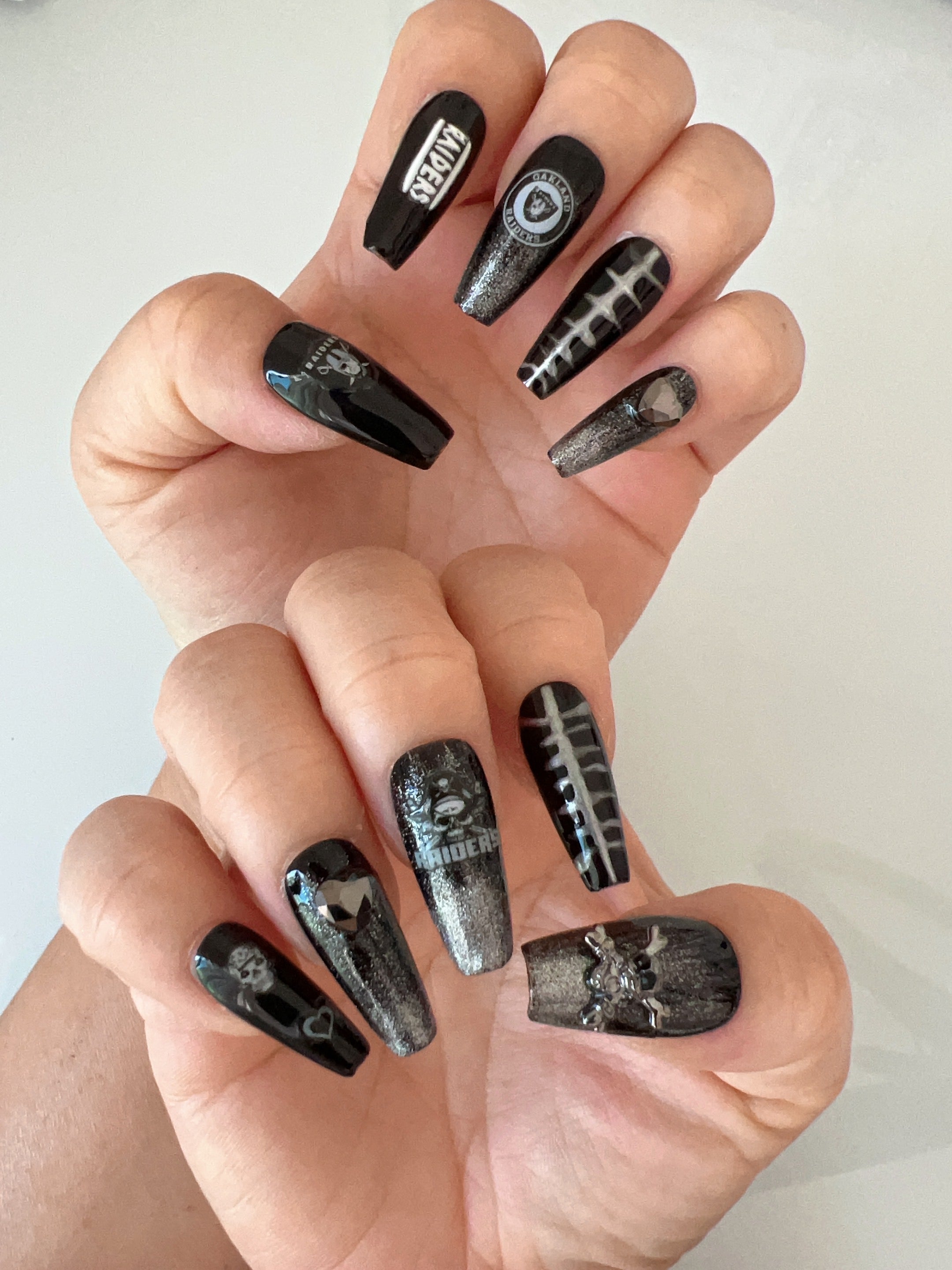 Raider Nation Glam Press On Nails