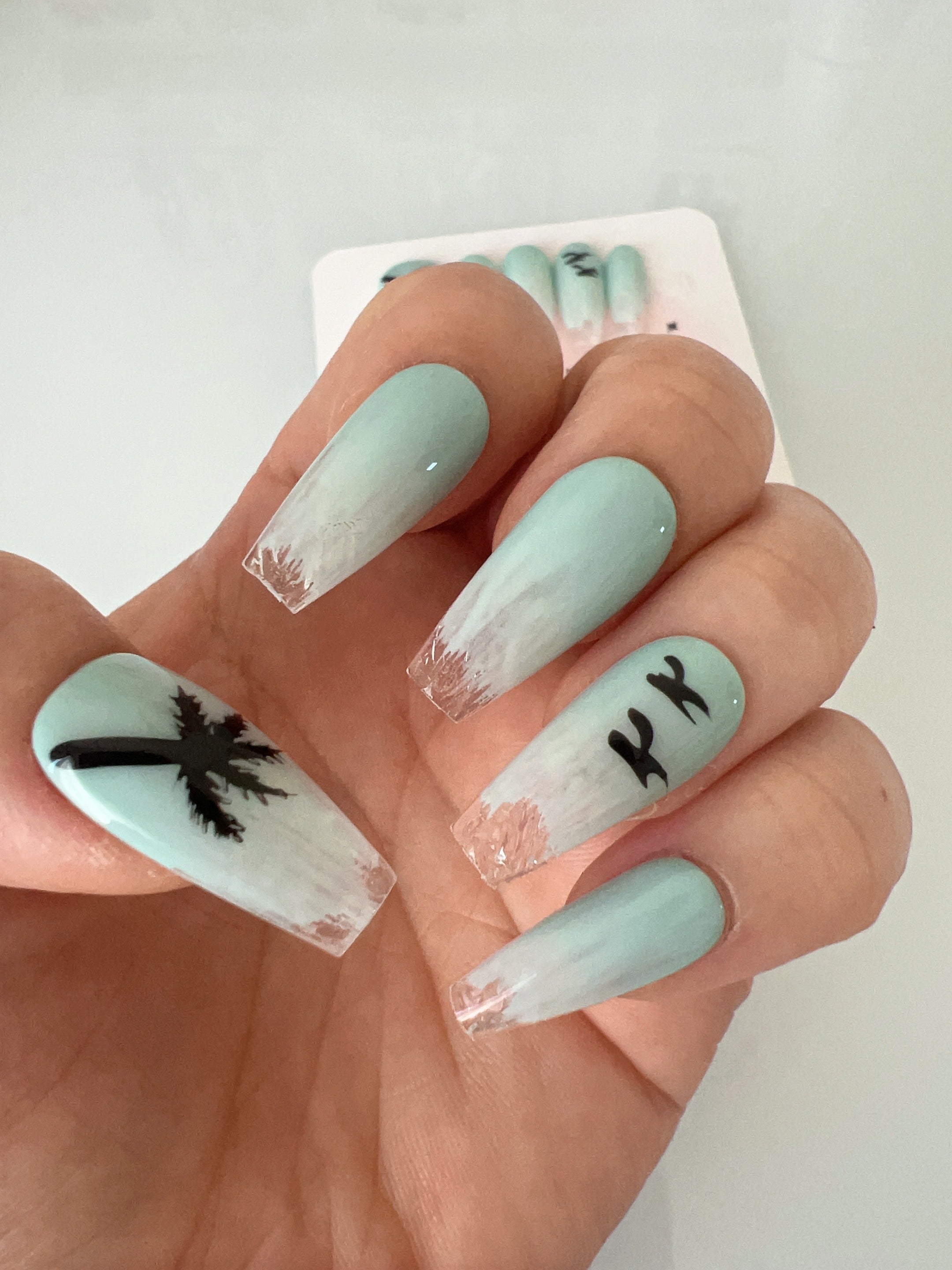 Tropical Breeze Escape Press On Nails
