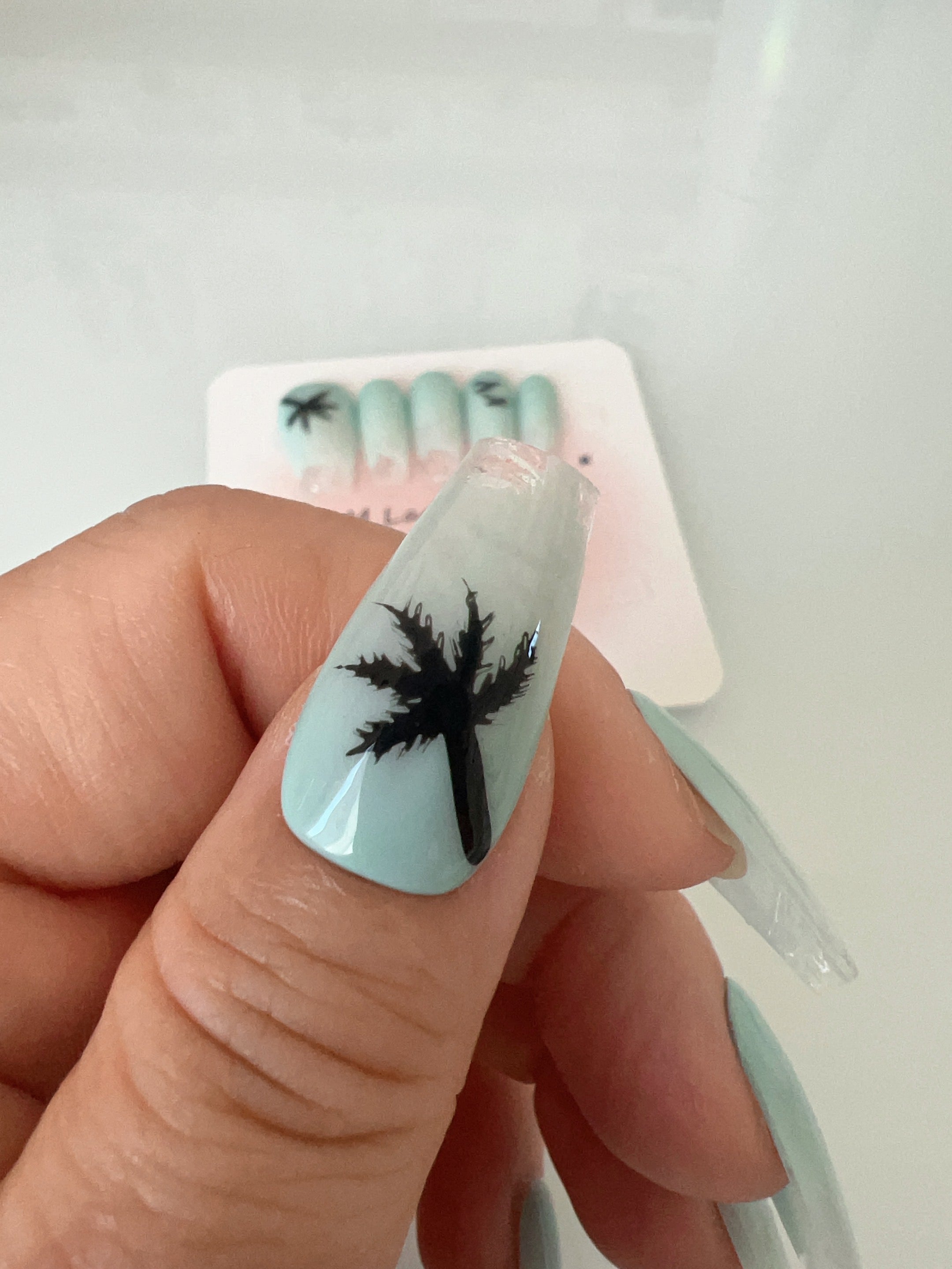 Tropical Breeze Escape Press On Nails