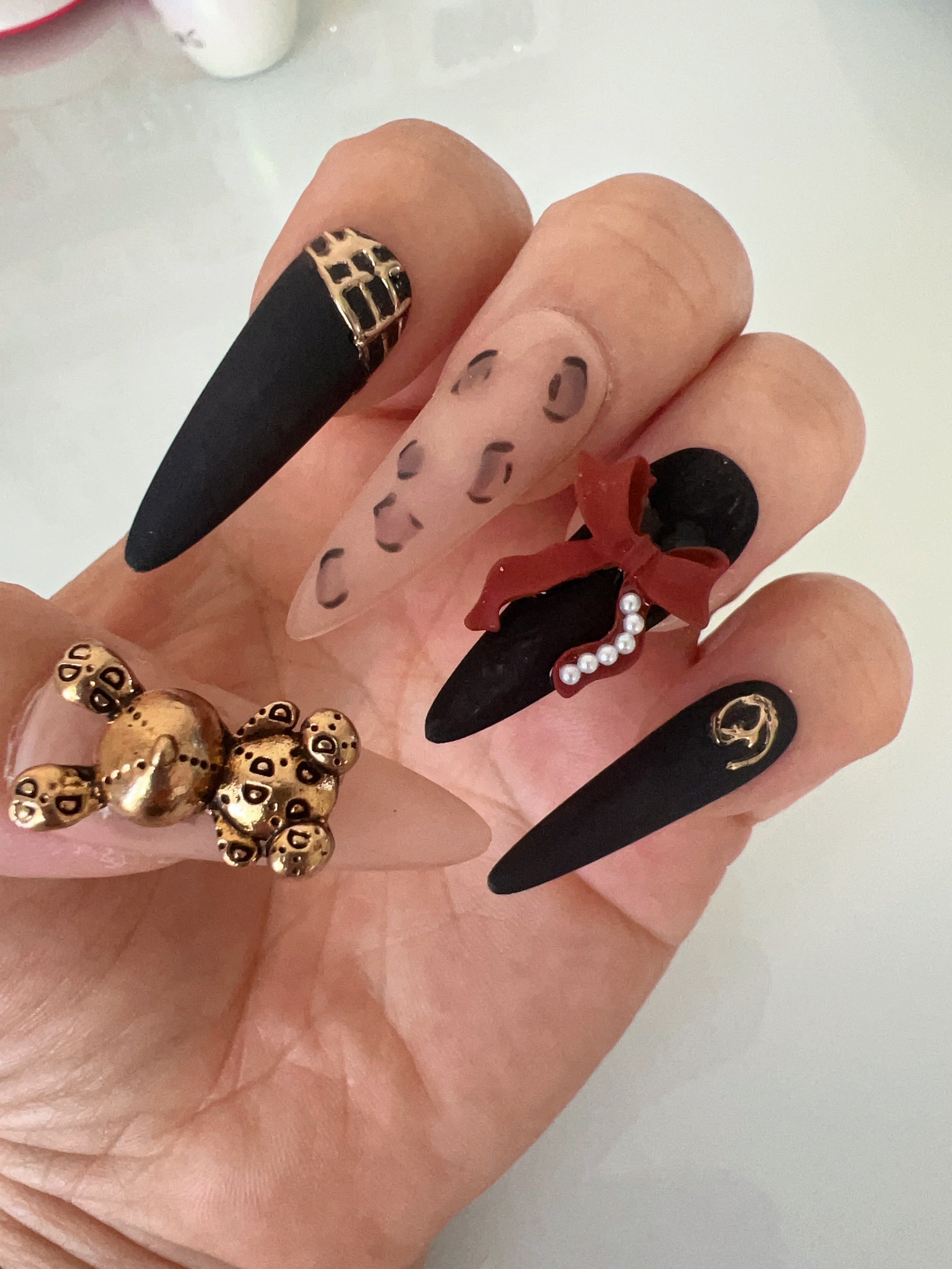 Chic Leopard Bow Press On Nails